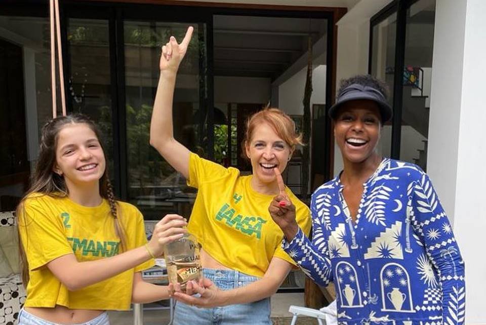 Poliana Abritta e Maju Coutinho mostram torcida para seleção brasileira na Copa