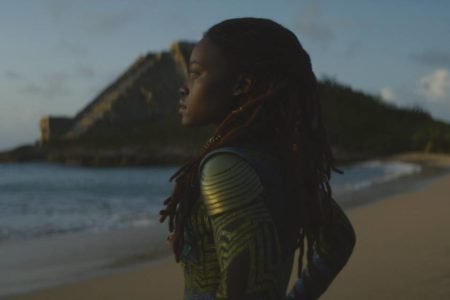 Lupita Nyong'O vive Nakia em Pantera Negra: Wakanda Para Sempre