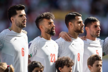 Jogadores iranianos perfilados