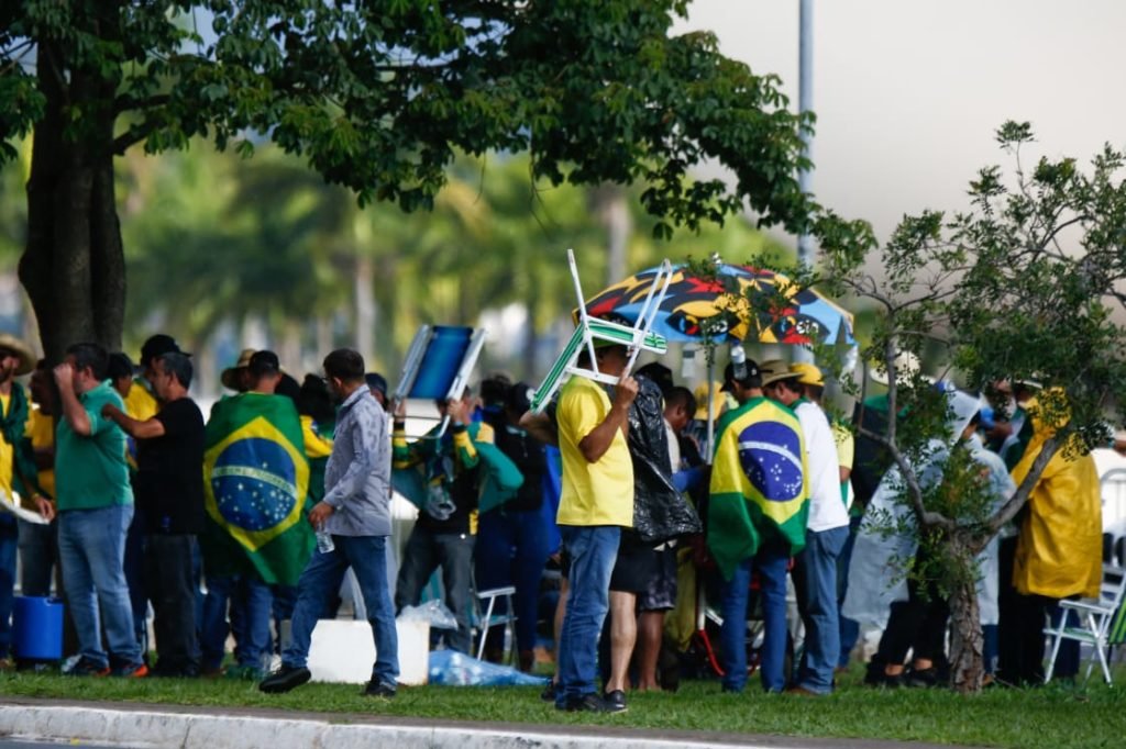 Bolsonaristas ocupam Esplanada em culto evangélico antes das eleições