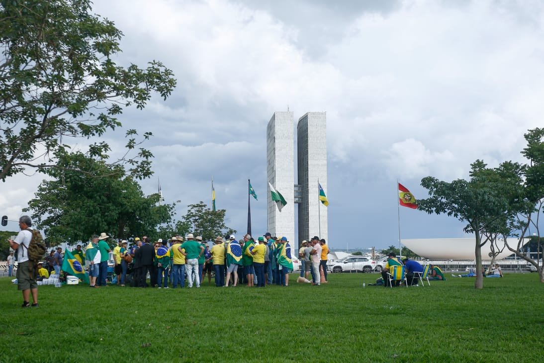 Bolsonaristas ocupam Esplanada em culto evangélico antes das eleições