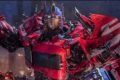 Imagem colorida do filme Transformers – O Despertar das Feras - Metrópoles