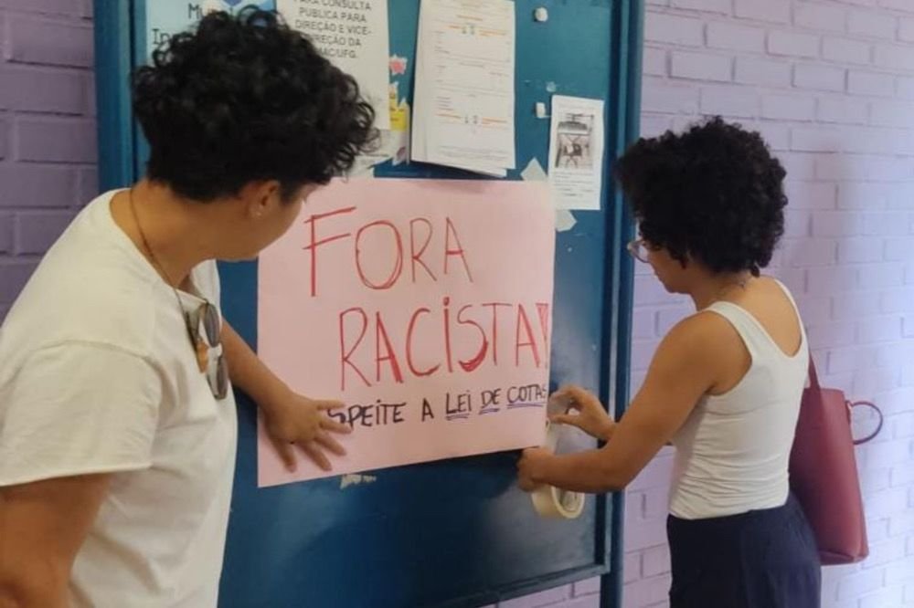protesto contra decisao judicial que tira vaga de cotista negra na UFG em concursos públicos - Metrópoles
