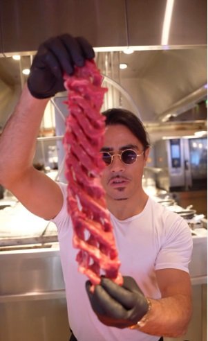 Chef Salt Bae (Reprodução: Instagram)