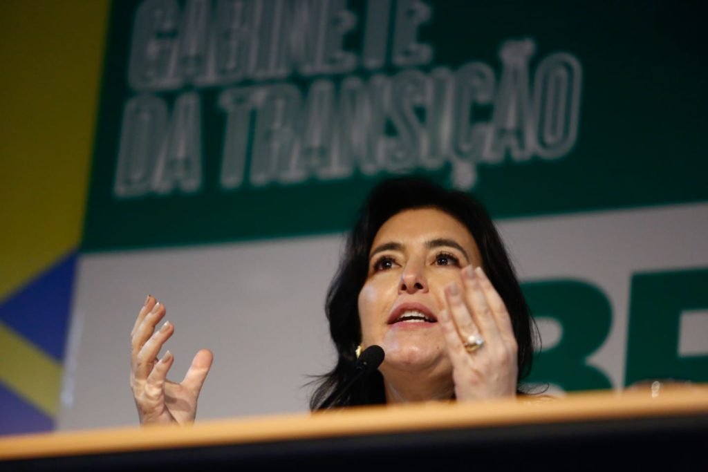 Simon Tebet durante coletiva GT de Desenvolvimento Social e Combate à Fome - metrópoles