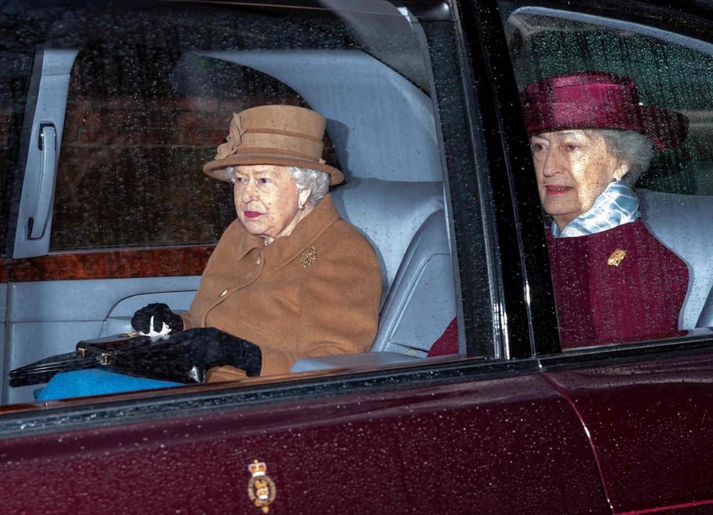 Na foto, Susan Hussey ao lado da rainha Elizabeth II - Metrópoles