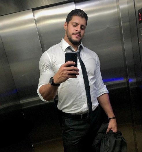 Plínio Simões, novo affair de Carla Prata (Reprodução: Instagram)