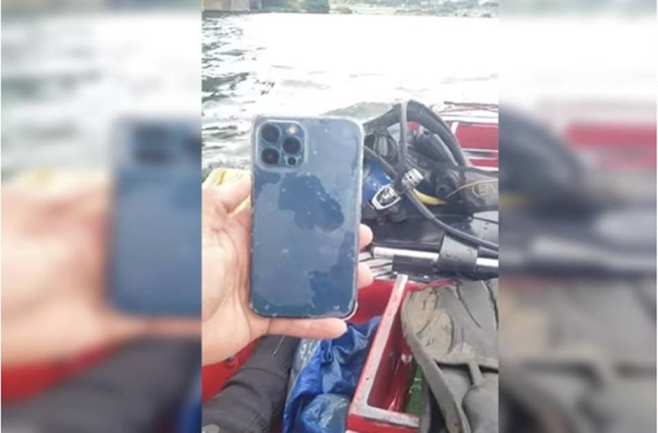celular molhado