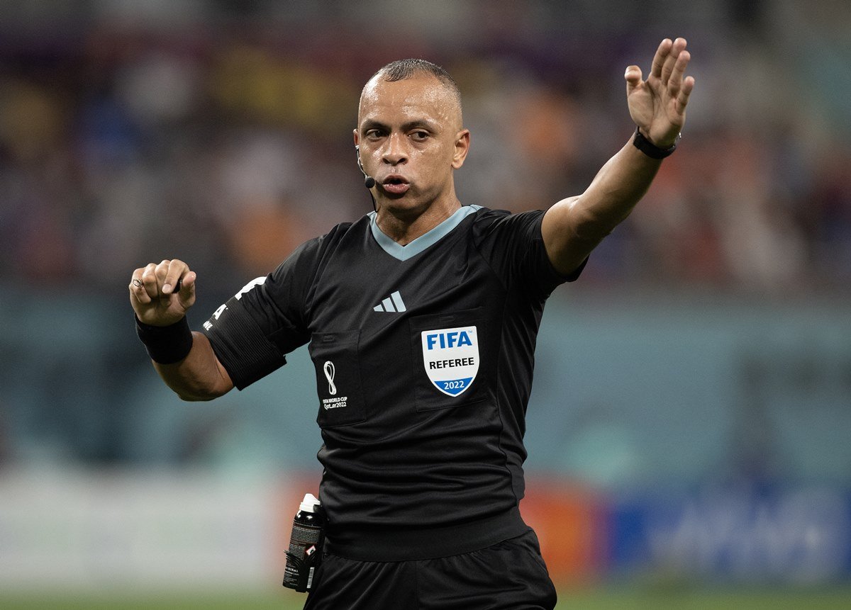 Palmeiras x Flamengo no DF terá arbitro que apitou na Copa do Mundo