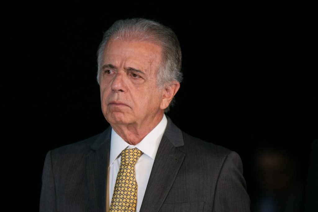Imagem colorida mostra José Múcio, ministro da Defesa de Lula - Metrópoles