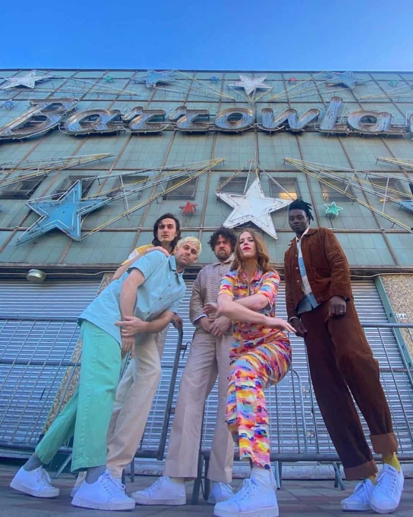 Integrantes da banda inglesa Metronomy