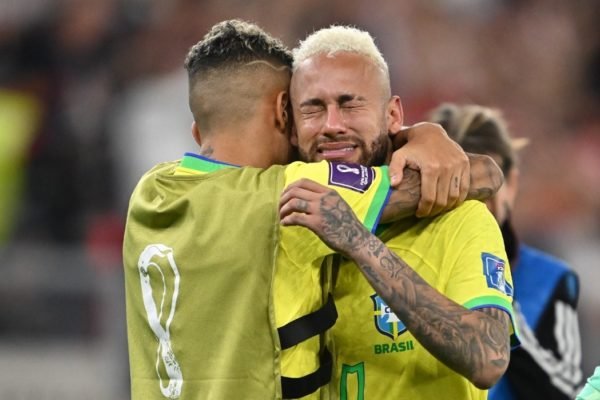 Neymar diz que tem certeza de que voltará a jogar na Copa do Catar -  Folha PE