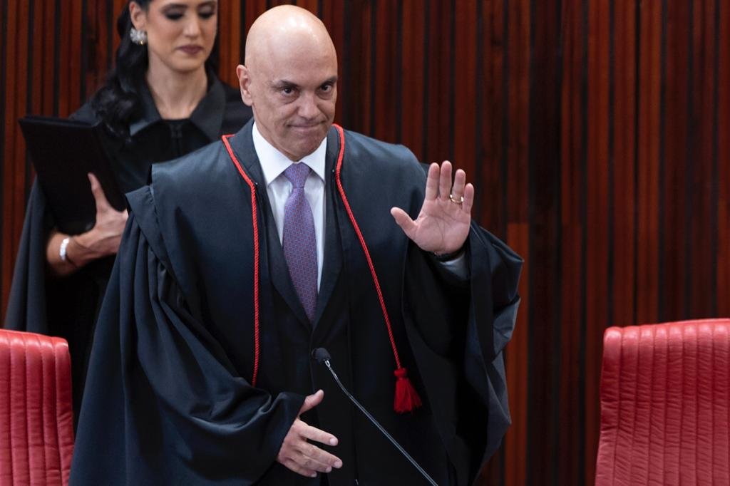 Alexandre de Moraes em diplomação de Lula - Metrópoles