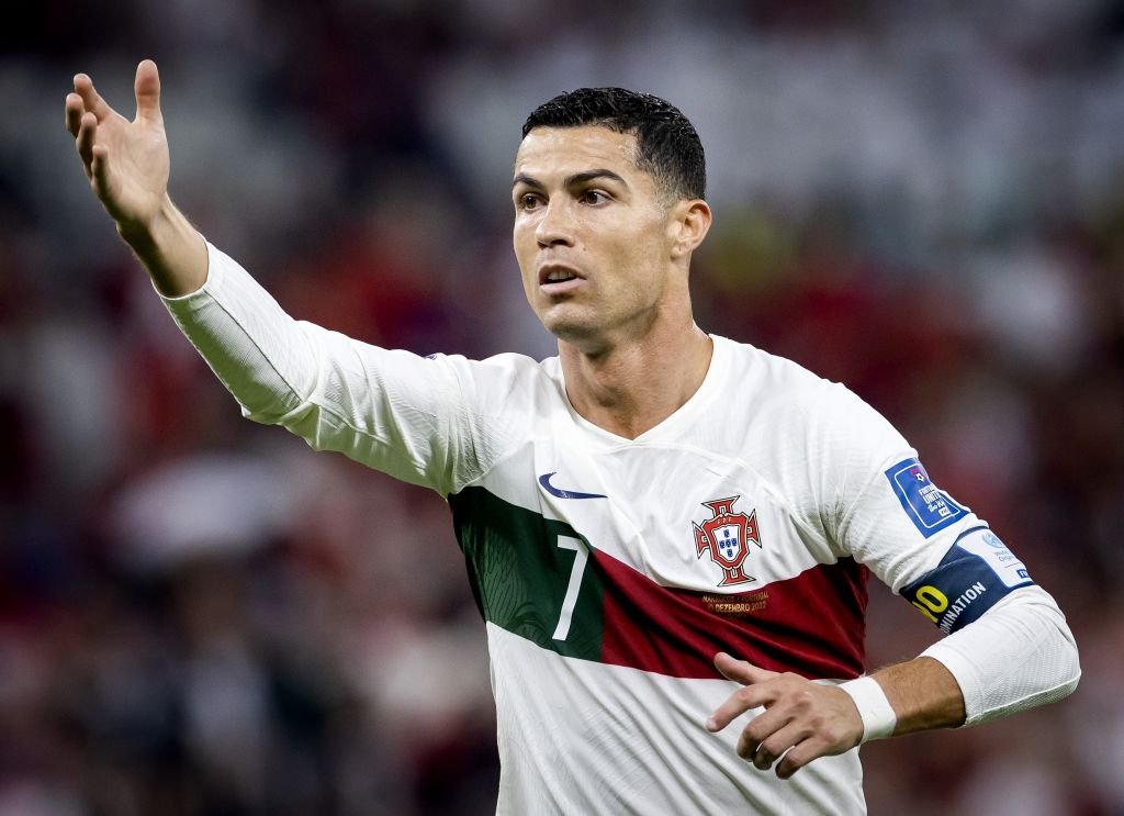 Cristiano Ronaldo jogará no Al-Nassr, por R$ 1,1 bi, afirma jornal espanhol