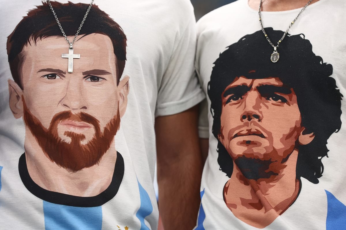 Russo é advertido por usar camiseta de Messi em torneio de xadrez