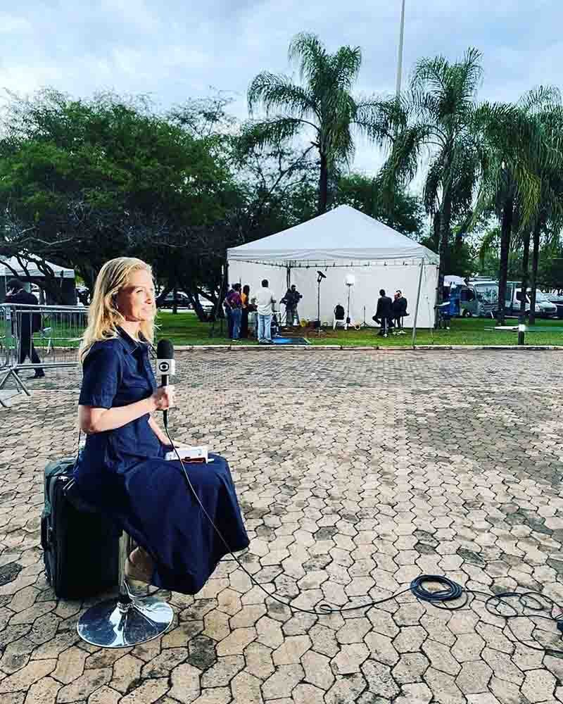 Jornalista Ana Flor, da GloboNews