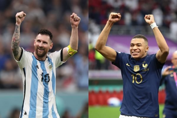 Montagem com Messi e Mbappé comemorando na Copa - Metrópoles