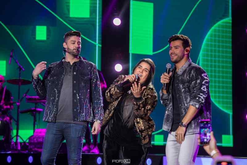 Munhoz e Mariano lançam primeira faixa do DVD “15 anos de história”