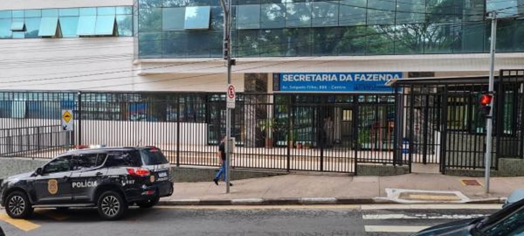 Avenida de Guarulhos é usada para a disputa de rachas - 17/02/2021