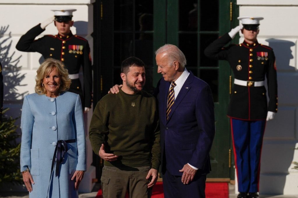 Zelensky, presidente da Ucrânia, e Joe Biden, presidente dos Estados Unidos - Metropolis