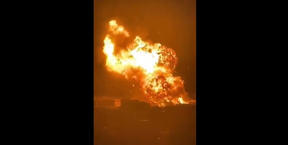 Explosão provoca incêndio no Marrocos - Metrópoles