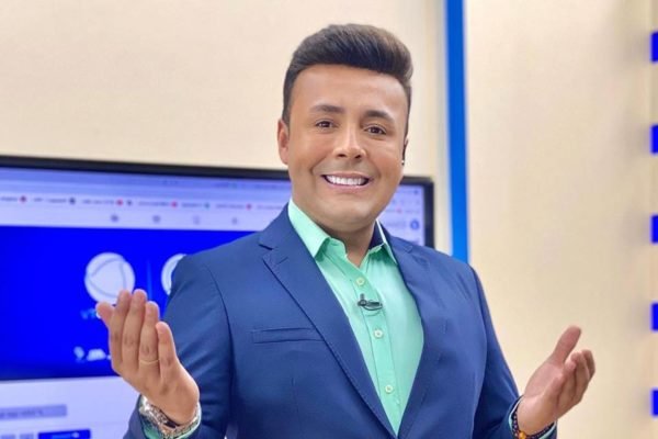 Lucas Ferraz, apresentador da Record TV no MT