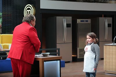 Assista a Masterchef Júnior