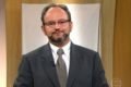 Ernesto Paglia, jornalista da TV Globo durante apresentação de um programa - Metrópoles