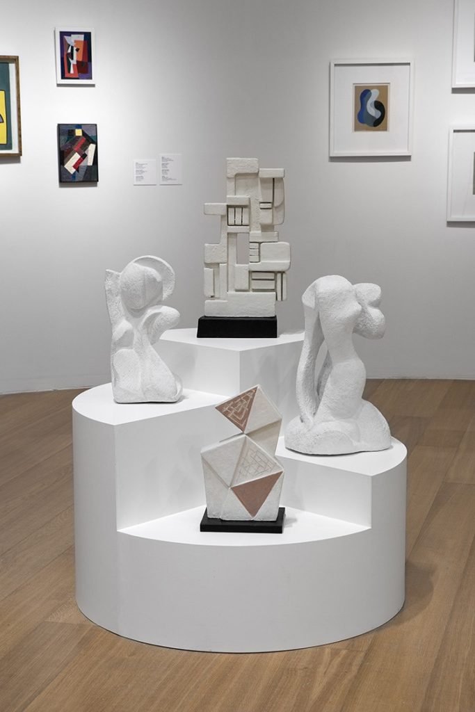 imagem colorida Yente e Del Prete no Malba