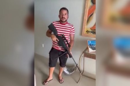 Rifle de bolsonarista que ameaçou matar Lula apreendido pela Polícia Federal; arma era de chumbinho - Metrópoles