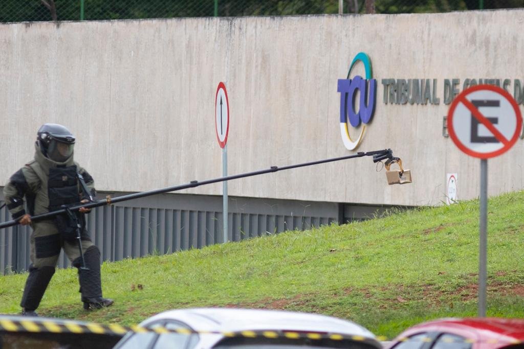 Bope é acionado para ameaça de bomba entre TCU e anexo do STF