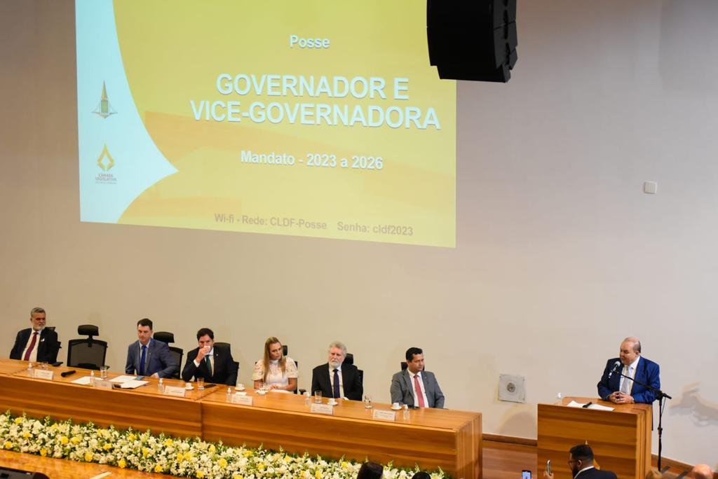 Ibaneis Rocha nomeia nomes do 2ª turno do governo do DF