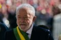 Lula após receber a faixa presidencial na rampa do Palácio do Planalto - Metrópoles