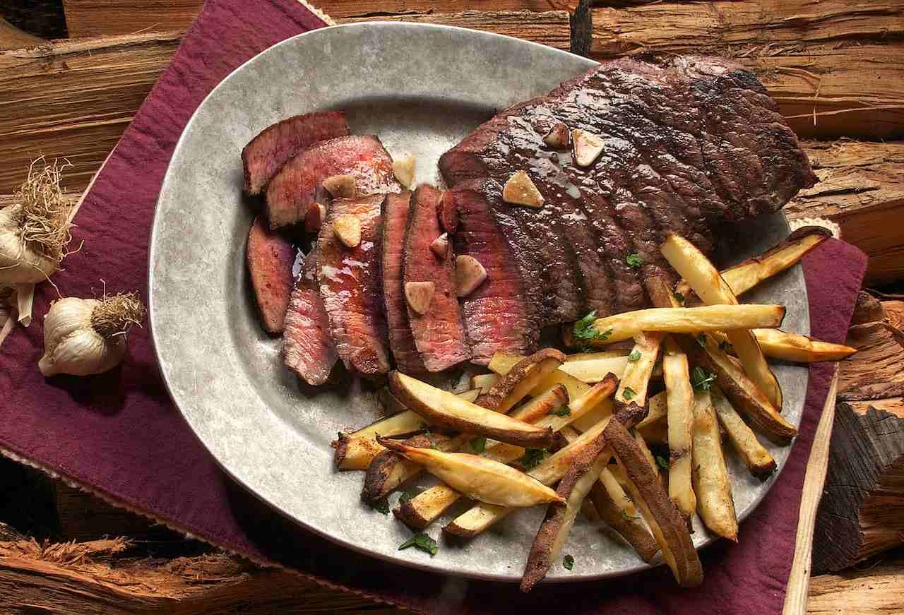 Picanha, tradicional churrasco brasileiro., Foto Premium em 2023