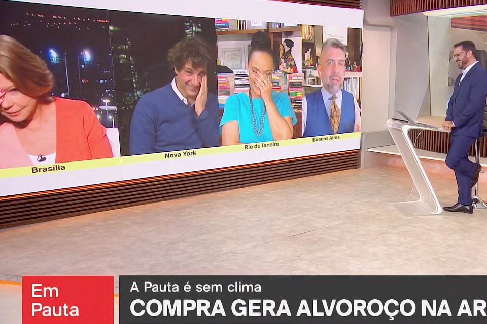 Jornalista da GloboNews é corrigida ao vivo após usar termo