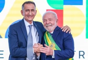 O ministro Waldez Góes licitação Lula