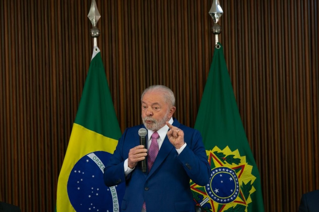 Presidente Lula durante a primeira reunião ministerial - Metropolie