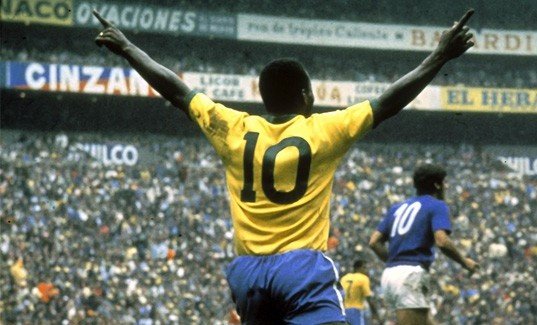 Revista inglesa coloca Pelé como quarto melhor jogador de todos os