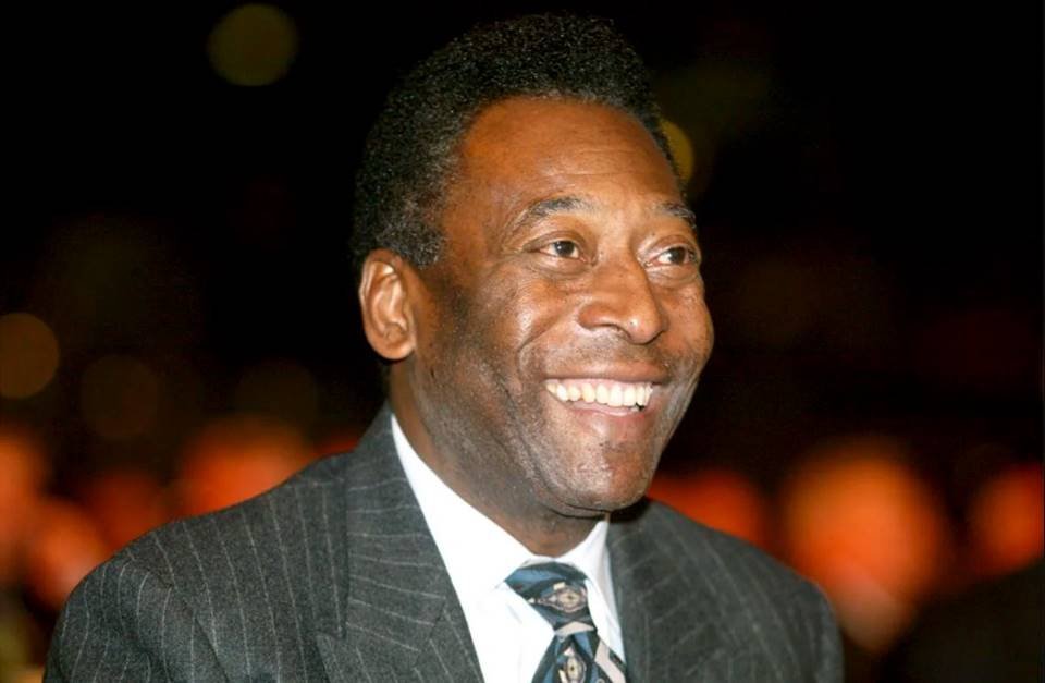 Santos prepara ações para homenagear os 81 anos do Rei Pelé - Lance!