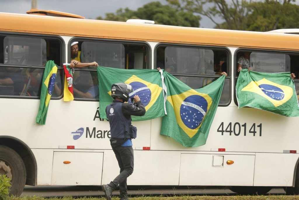 POLÍCIA FEDERAL, COMBOIO É ATACADO