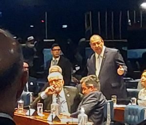 Ex-ministro Ciro Nogueira no plenário do Senado durante votação do decreto de intervenção federal na área de segurança do DF