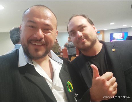 Ramiro dos Caminhoneiros com Carlos Bolsonaro