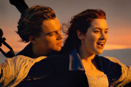 Leonardo DiCaprio e Kate Winslet em Titanic - Metrópoles
