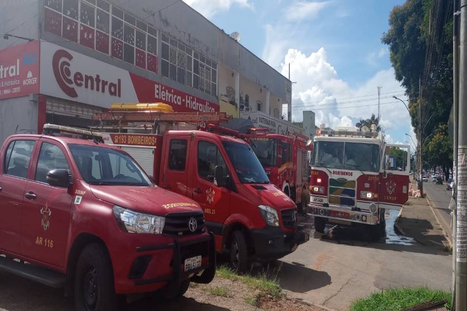 Incêndio quitinetes em Planaltina