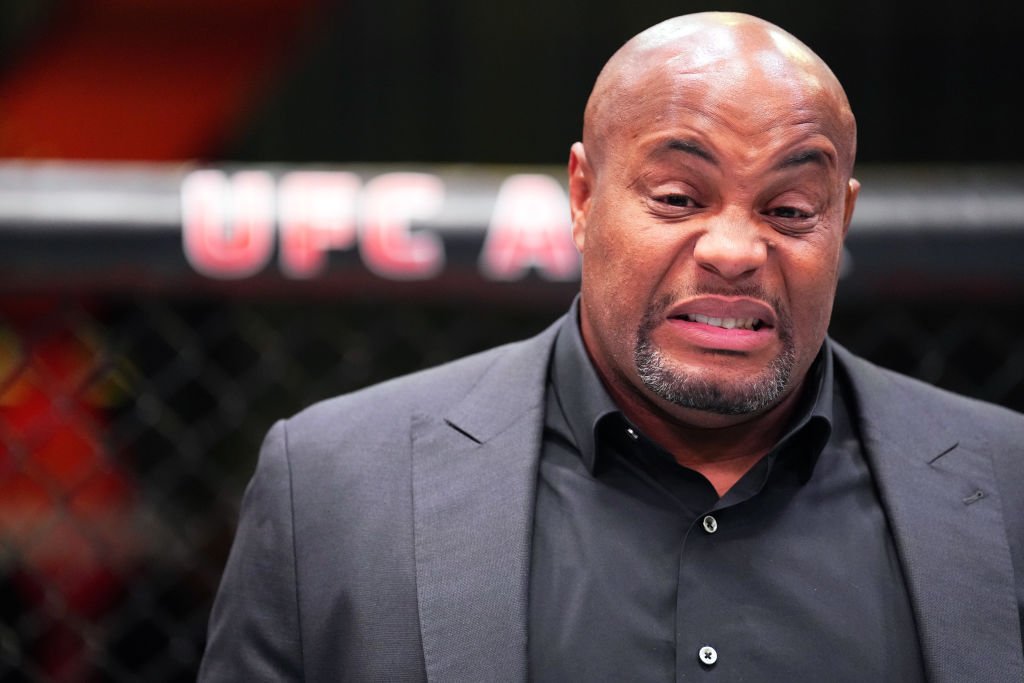 El ex campeón de UFC acusa a Dana White de abusar de su esposa