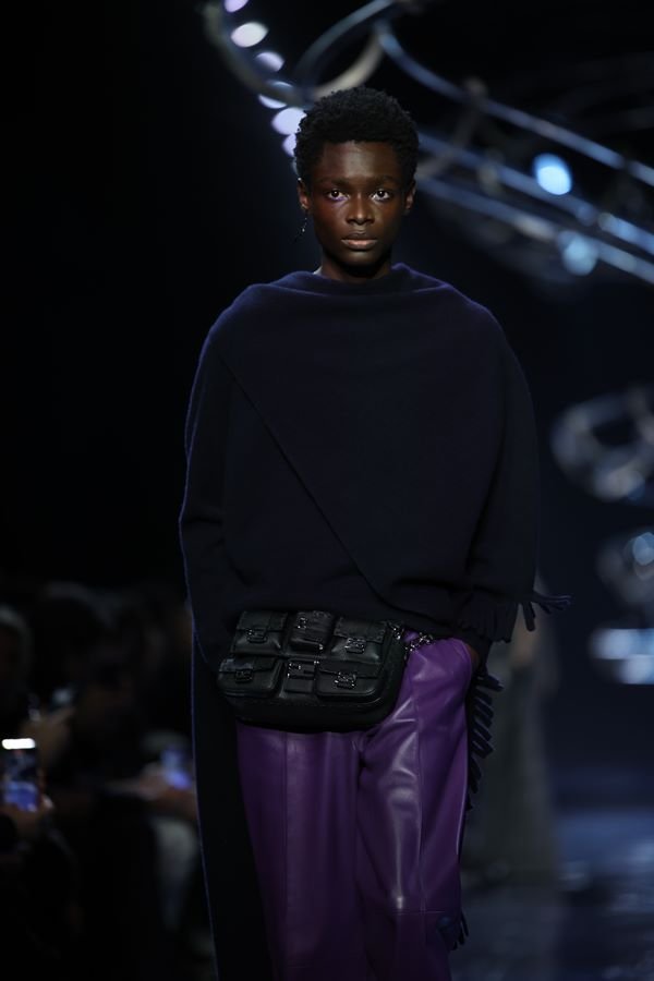 Desfile da Prada, uma ode à elegância masculina na Semana de Moda de Milão  - 18/06/2023 - UOL Nossa