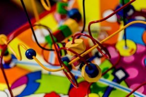 Foto colorida de brinquedo infantil - Metrópoles