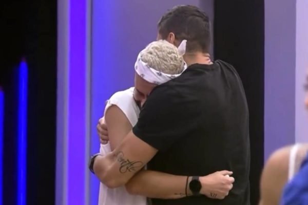 BBB23: irmã conta como Fred se despediu do filho e entrega ponto fraco