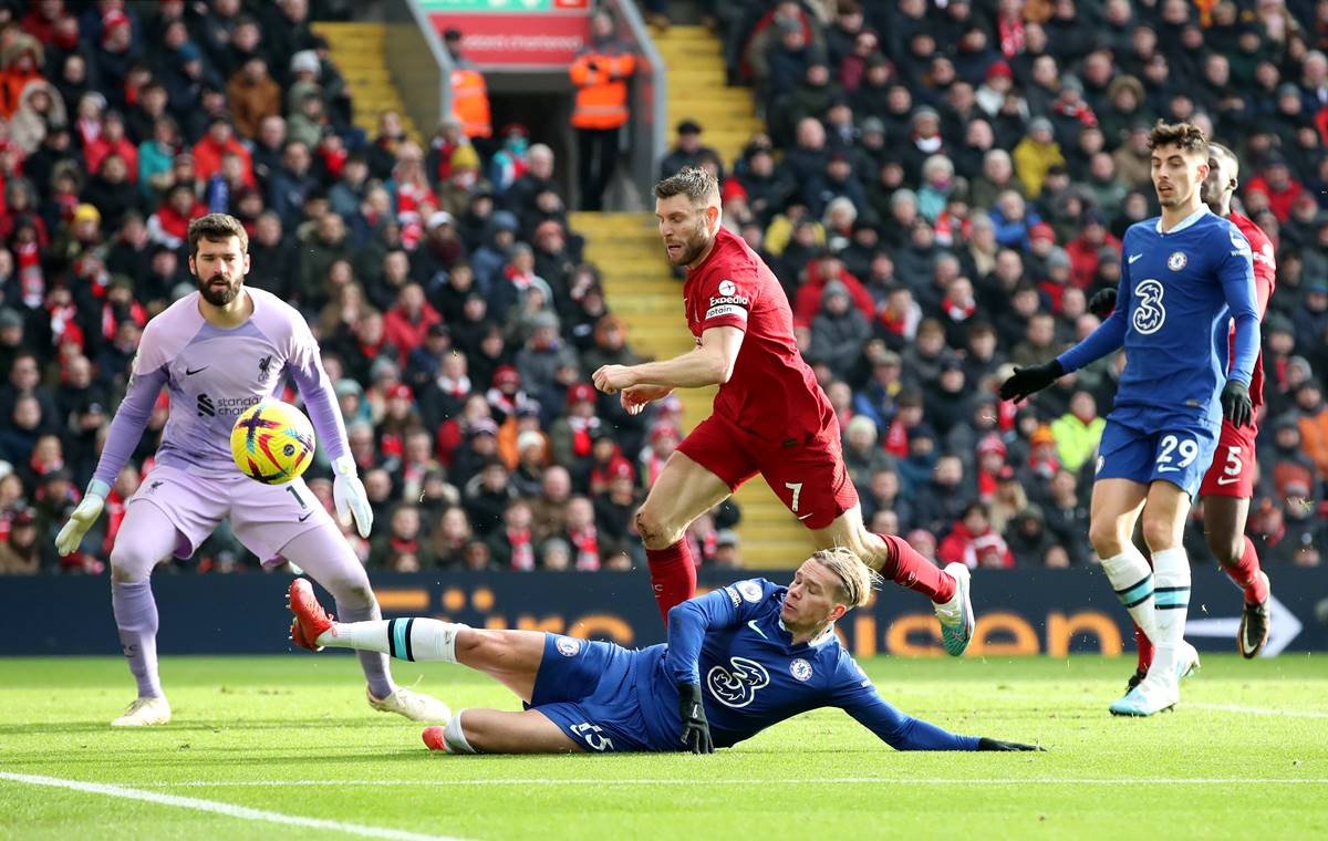 Chelsea e Liverpool fazem grande jogo em empate por 2 x 2 no Inglês