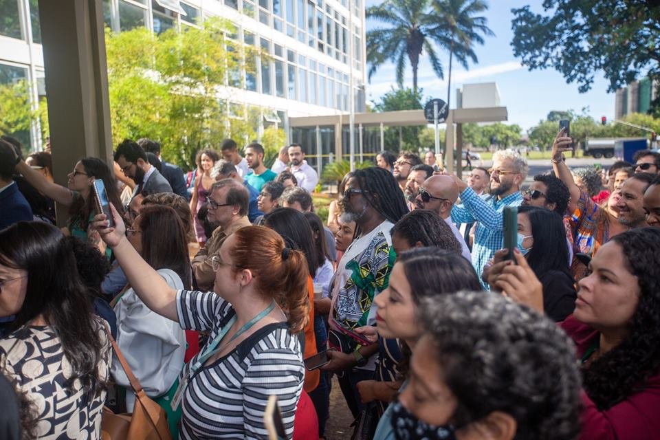 imagem colorida da ministra da Cultura Margareth Menezes - Metrópoles